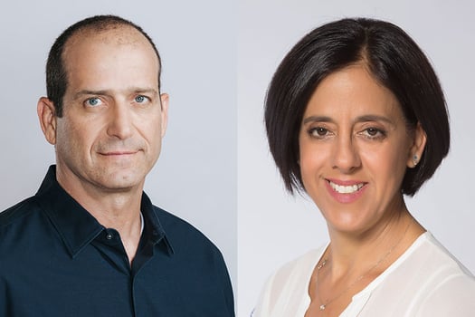 מימין: תמר יסעור, יו״ר קבוצת ישראכרט, צילום: רמי זגרנגר. רן עוז, צילום: תמי בר שי